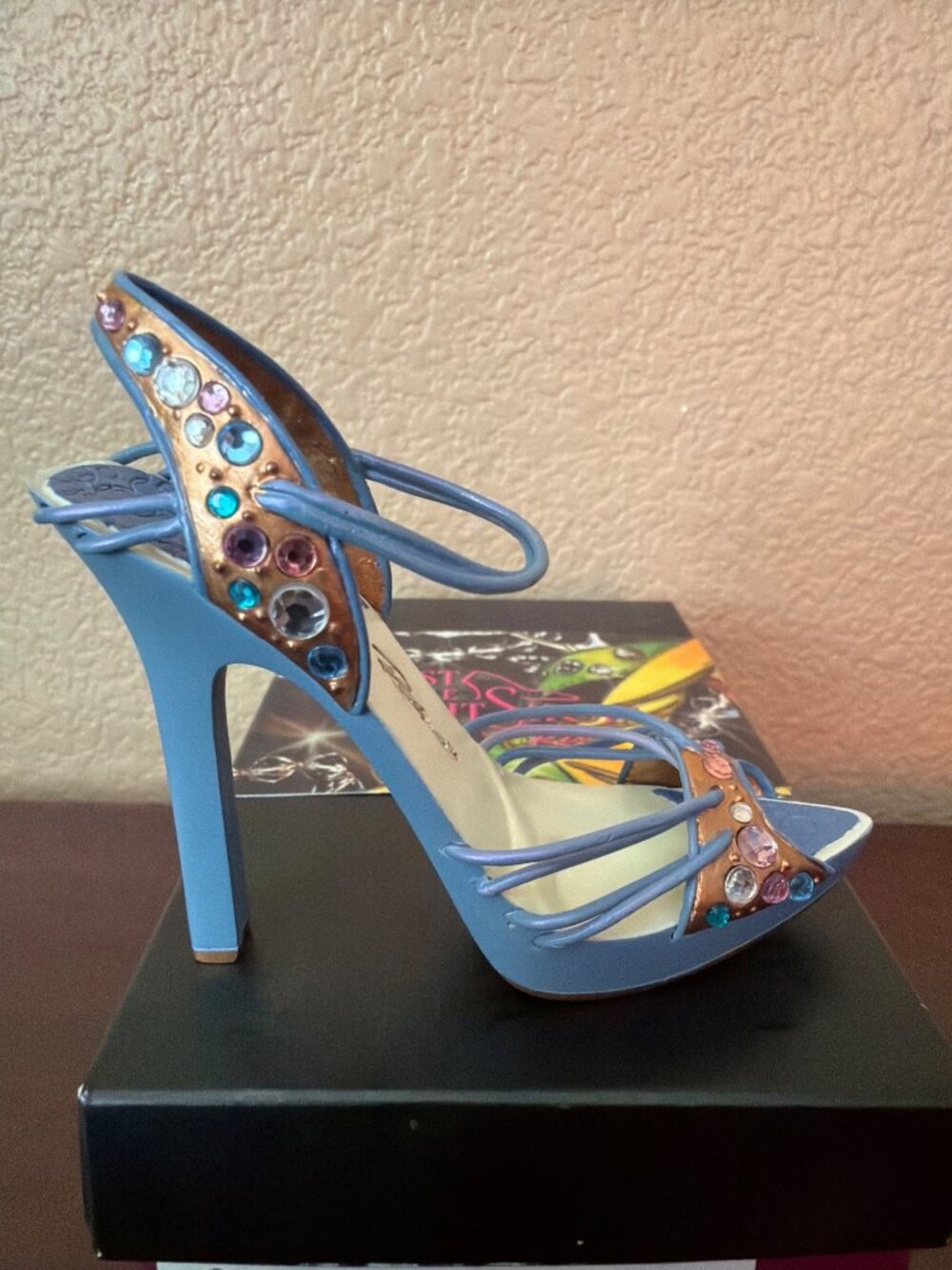 2006 Just the Right Shoe by Raine “Crystal Palace” Mini Shoe Figurine NEW - Picture 2 of 14